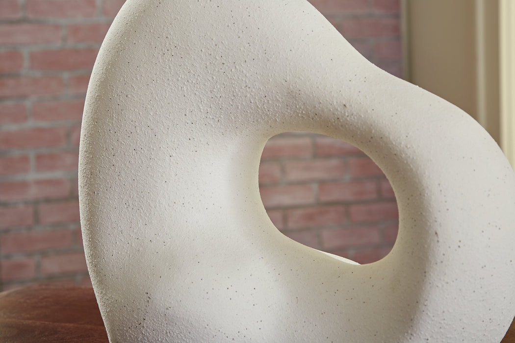 Arthrow Off White Sculpture - A2000649 - Vega Furniture