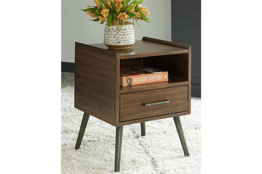 Calmoni Brown End Table - T916-2 - Vega Furniture