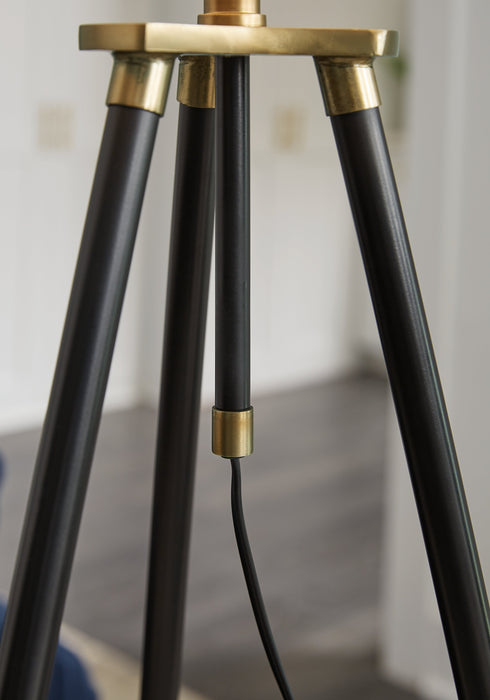 Cashner Black/Gold Finish Floor Lamp - L206101 - Vega Furniture