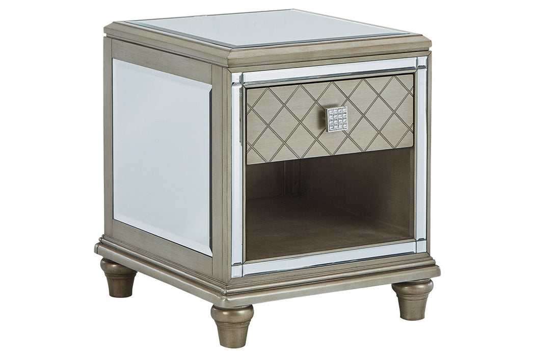 Chevanna Platinum End Table - T942-3 - Vega Furniture
