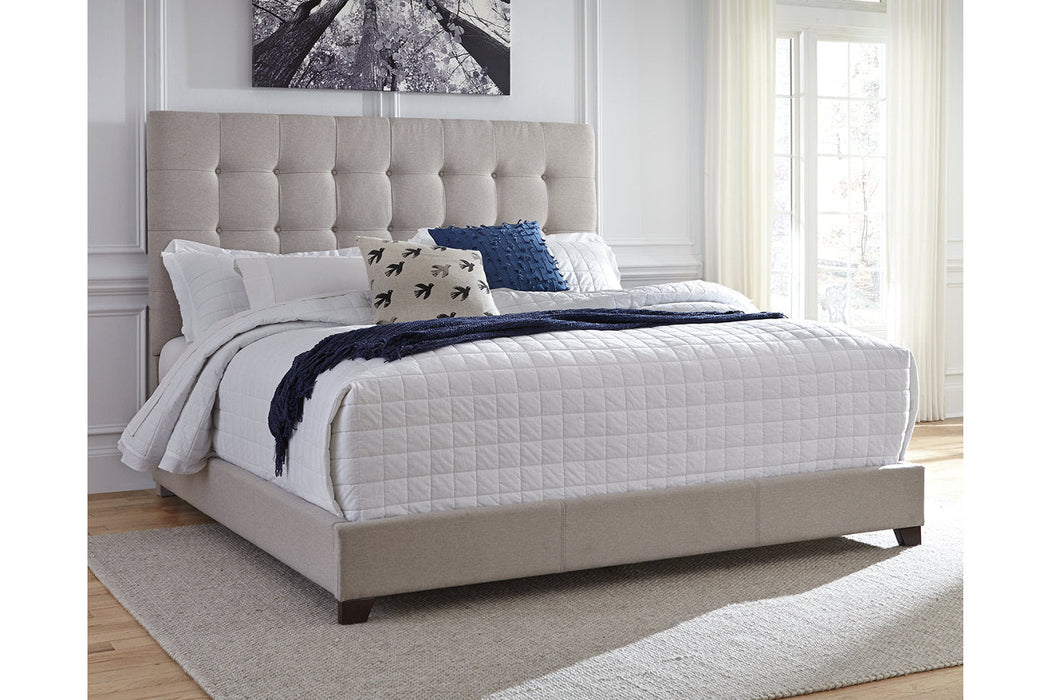 Dolante Beige Queen Upholstered Bed - B130-581 - Vega Furniture