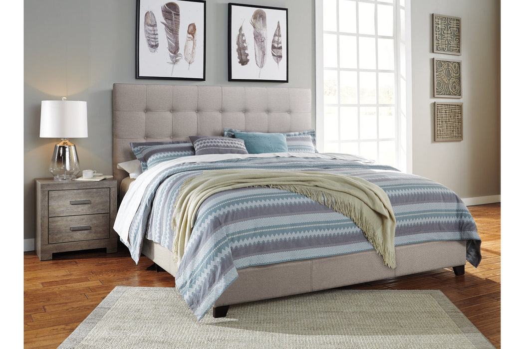 Dolante Beige Queen Upholstered Bed - B130-581 - Vega Furniture