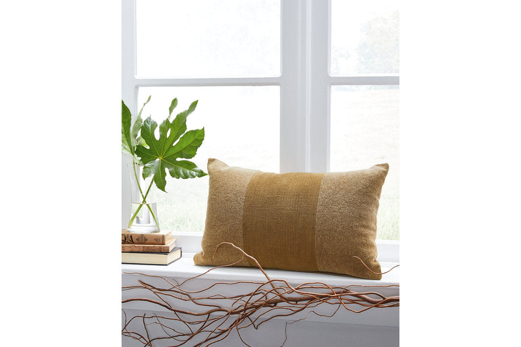 Dovinton Honey Pillow - A1000898P - Vega Furniture