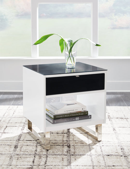 Gardoni White/Black End Table - T756-3 - Vega Furniture