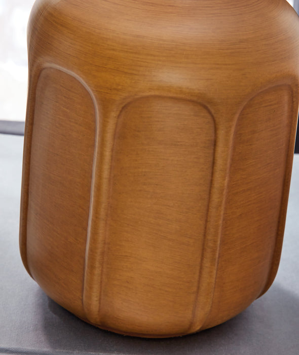 Gierburg Ochre Table Lamp - L180204 - Vega Furniture