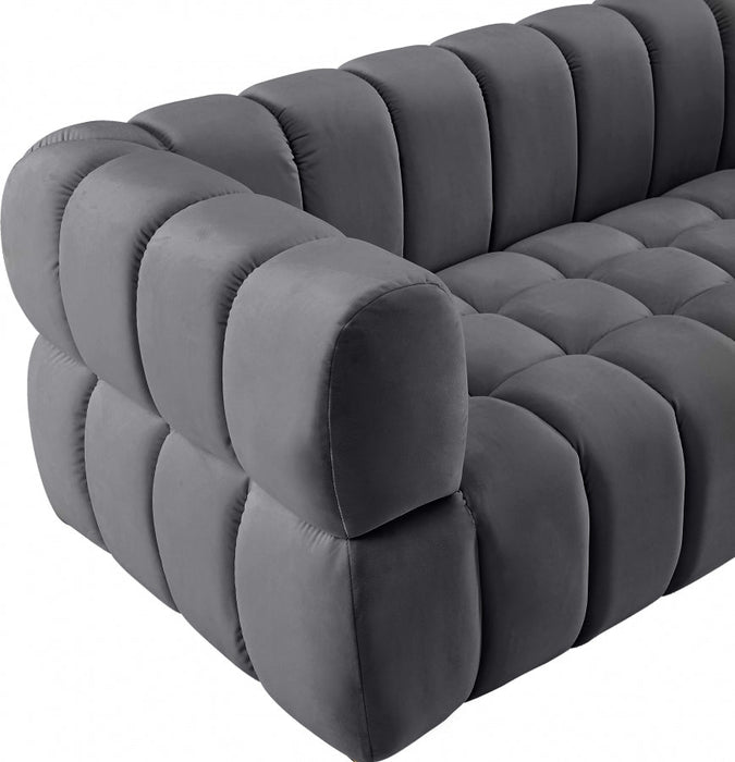 Gwen Grey Velvet Loveseat - 670Grey-L - Vega Furniture