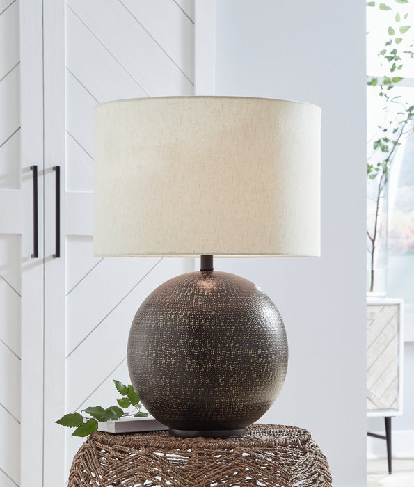 Hambell Black/Gold Finish Table Lamp - L207434 - Vega Furniture