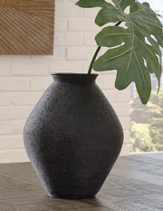 Hannela Antique Brown Vase - A2000511 - Vega Furniture