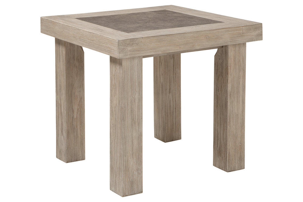 Hennington Light Brown End Table - T946-3 - Vega Furniture