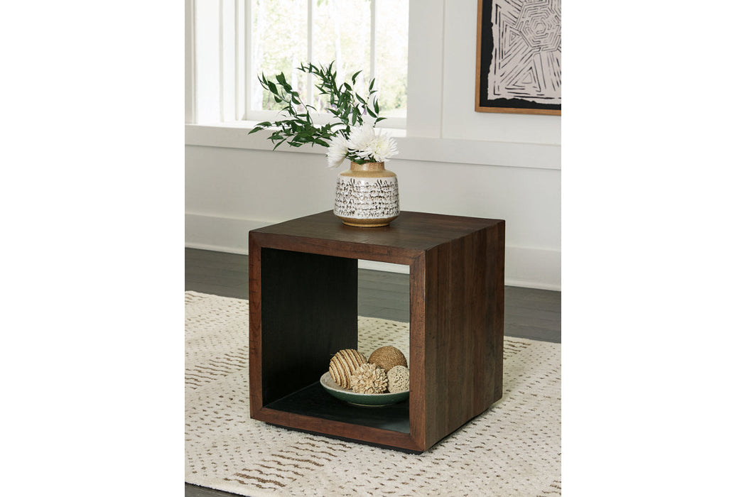 Hensington Brown/Black End Table - A4000555 - Vega Furniture