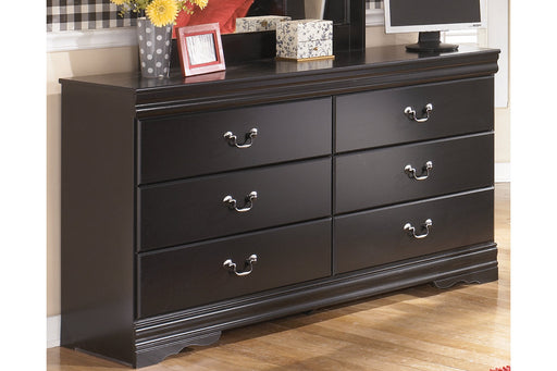 Huey Vineyard Black Dresser - B128-31 - Vega Furniture