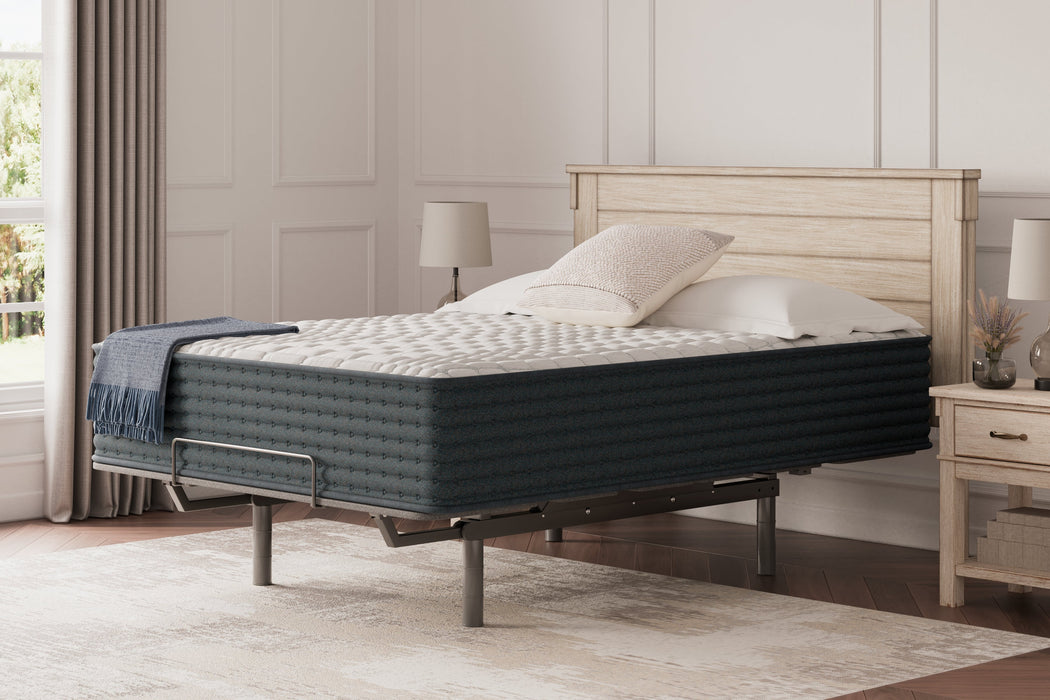 Hybrid 1300 White King Mattress - M43641 - Vega Furniture