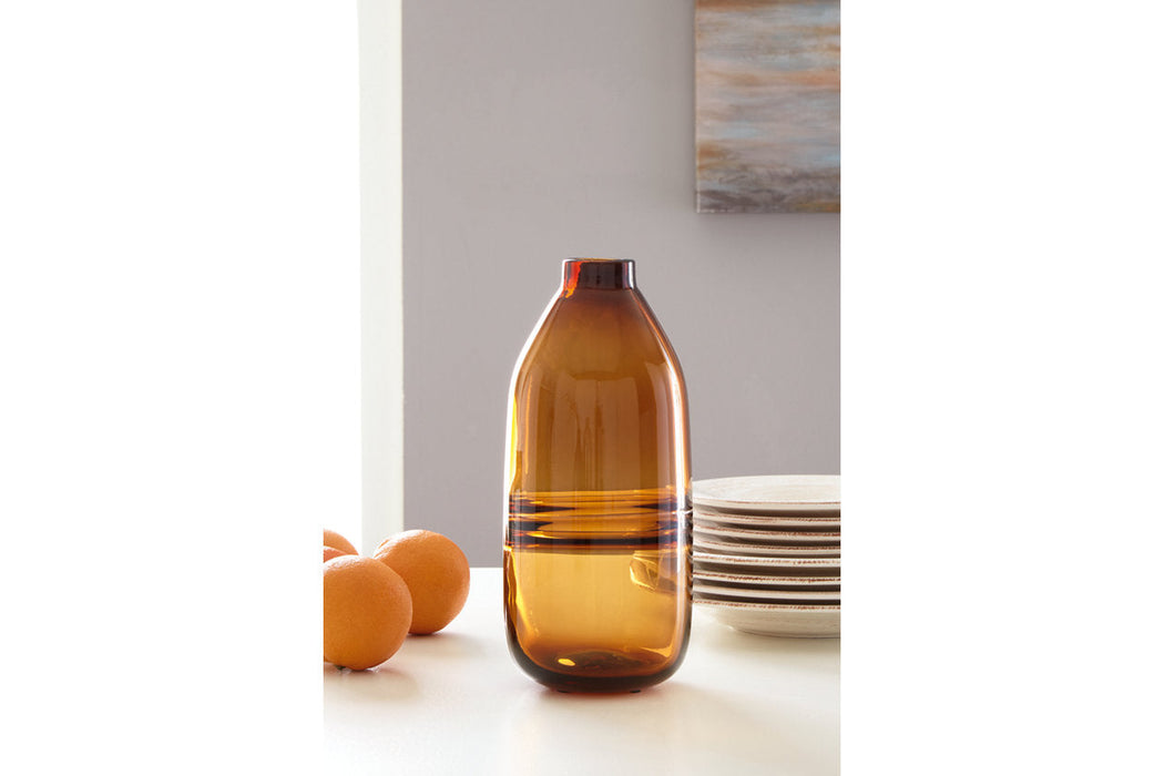 Lemmitt Amber Vase - A2000541 - Vega Furniture