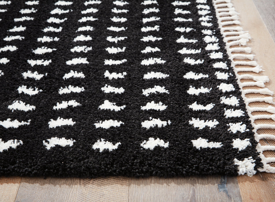 Minston Black/White 5' x 7' Rug - R405952 - Vega Furniture