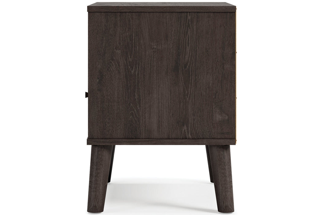 Piperton Two-tone Brown/Black Nightstand - EB5514-291 - Vega Furniture