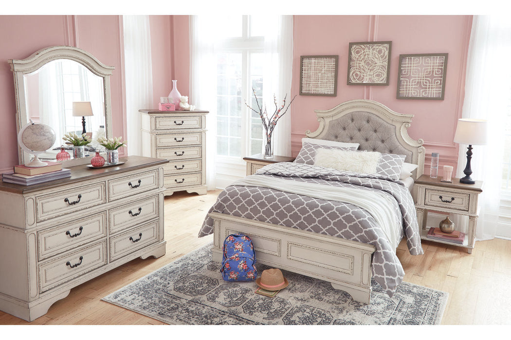 Realyn Chipped White Full Panel Bed - SET | B743-84 | B743-86 | B743-87 - Vega Furniture