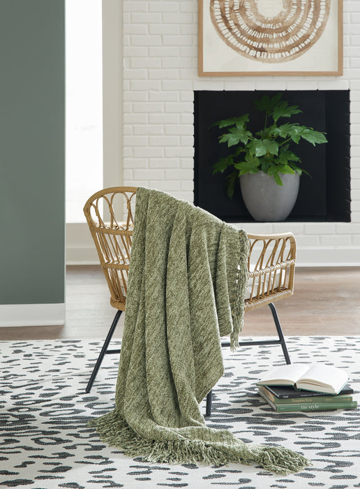 Tamish Green Throw (Set of 3) - A1001051 - Vega Furniture