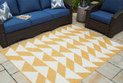 Thomley Ivory/Yellow 5' x 7' Rug - R900062 - Vega Furniture