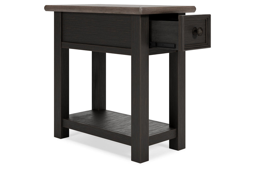 Tyler Creek Two-tone Chairside End Table - T736-107 - Vega Furniture