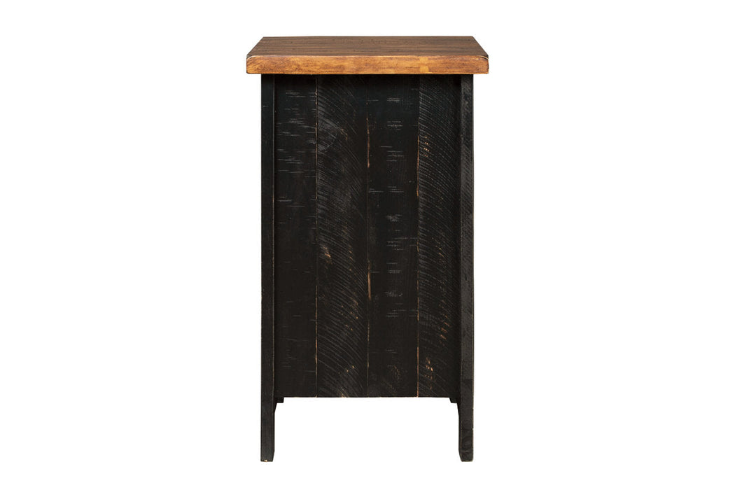 Valebeck Black/Brown Chairside End Table - T468-7 - Vega Furniture