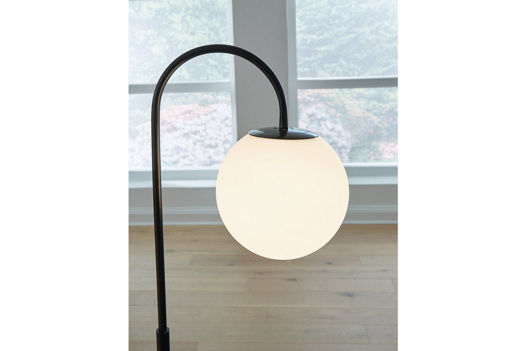 Walkford Black Floor Lamp - L206071 - Vega Furniture