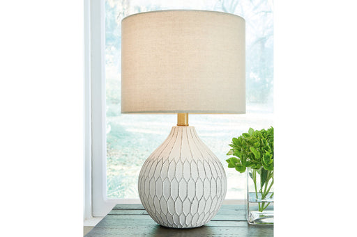 Wardmont White Table Lamp - L180094 - Vega Furniture