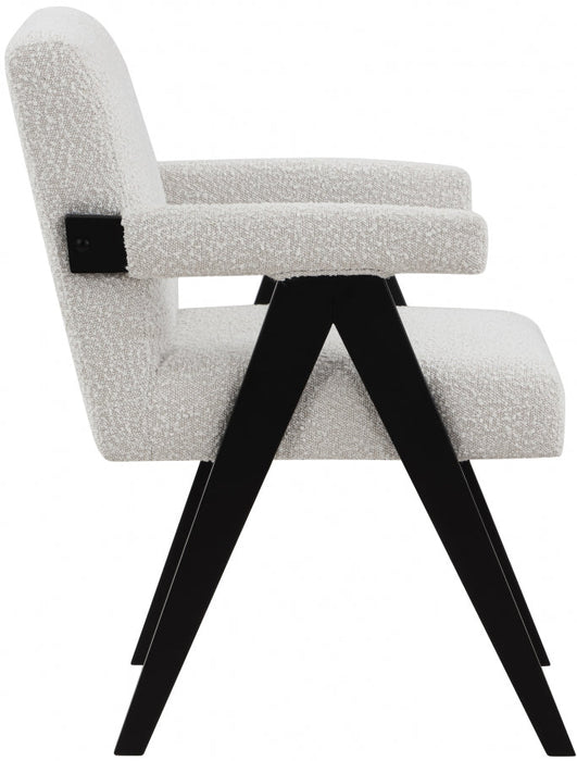 Woodloch Cream Boucle Fabric Accent Chair - 481Cream - Vega Furniture